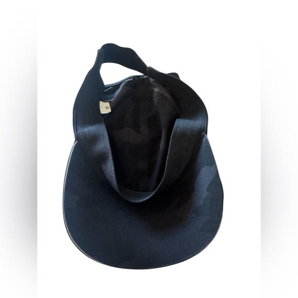 Lululemon Ladies Camo Black Fast Free Run Hat with Pony LW9DFUS main image 4
